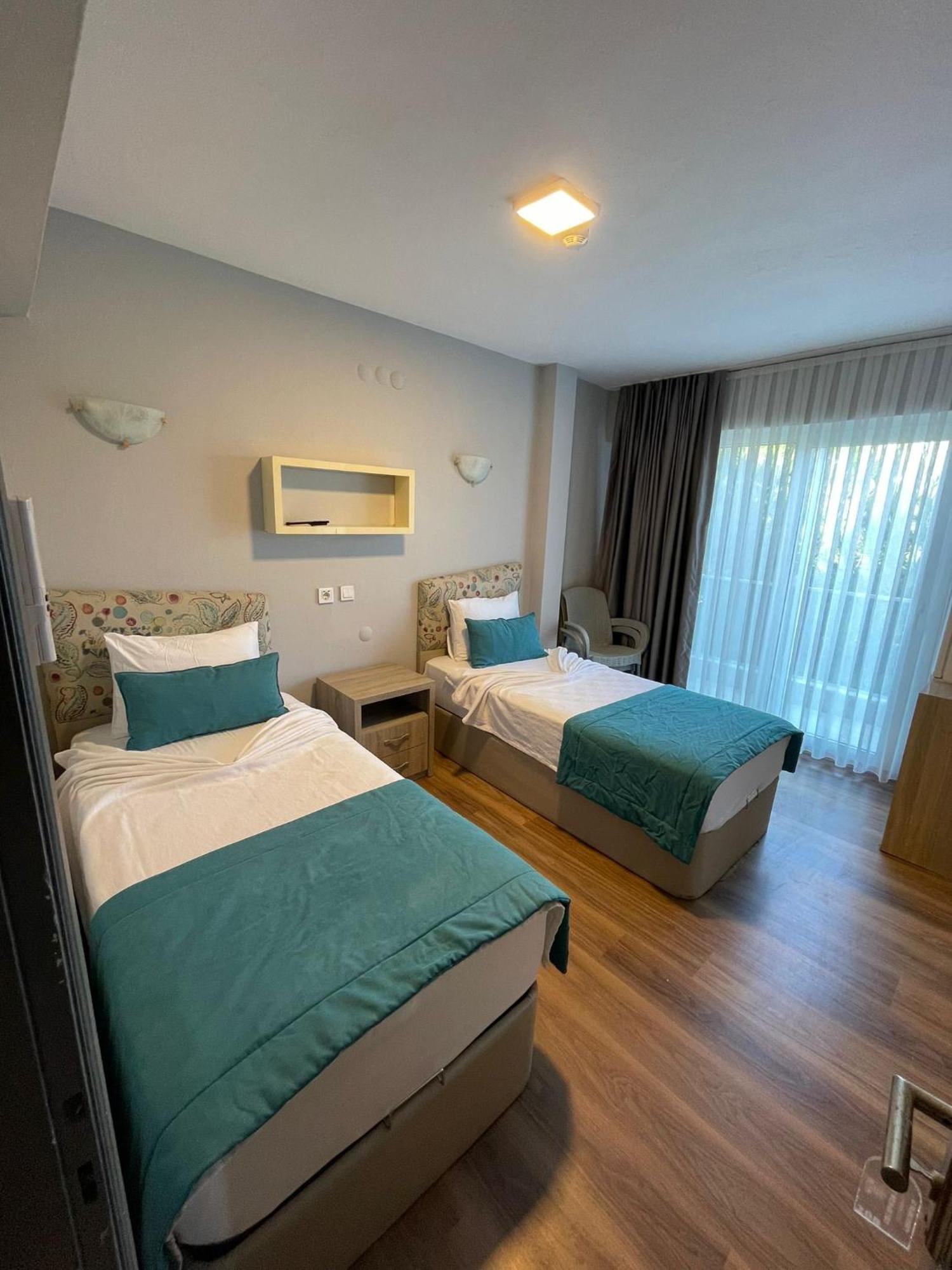 Colophon Beach Otel Gümüldür Exterior foto